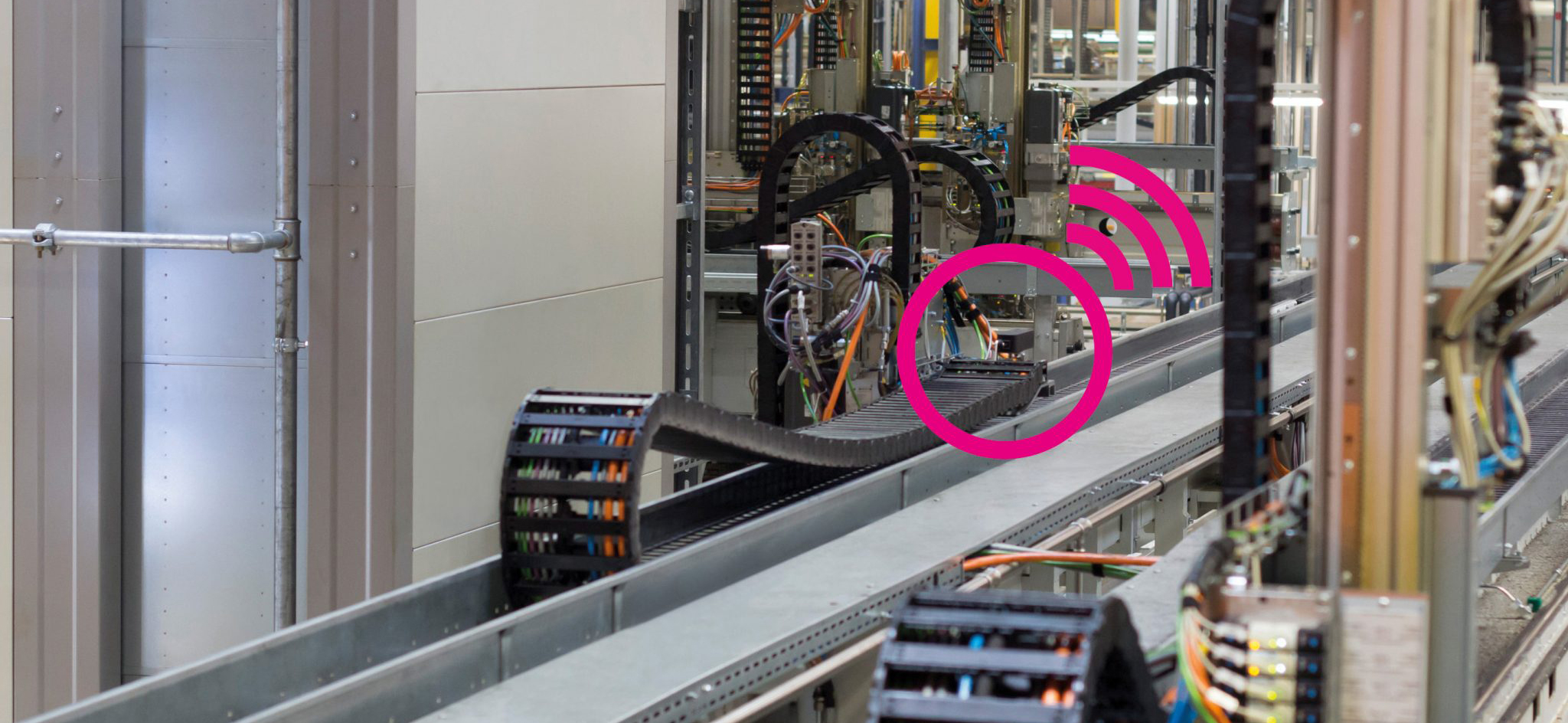 Smart e-chain cable carriers using predictive maintenance in a factory for engine production