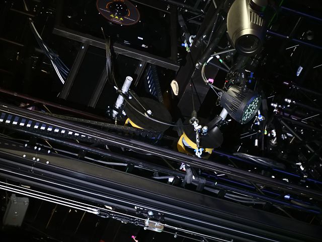 Cable management run along trusses for stage lighting